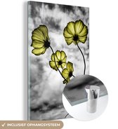 MuchoWow® Glasschilderij 40x60 cm - Schilderij acrylglas - Bloemen - Zwart - Wit - Geel - Foto op glas - Schilderijen