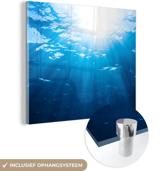 MuchoWow® Glasschilderij 90x90 cm - Schilderij acrylglas - Zonnestralen bereiken het water - Foto op glas - Schilderijen