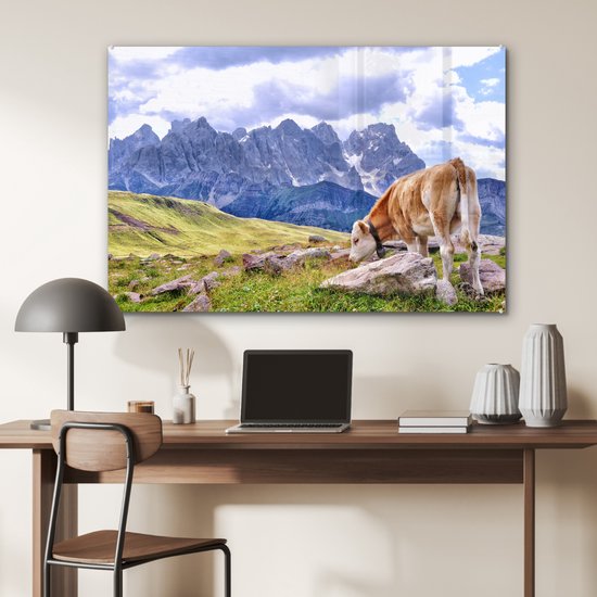 Les vaches paissent les pâturages alpins Glas 120x80 cm - Tirage photo sur Glas (Décoration murale en plexiglas)