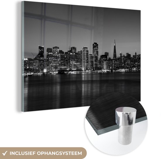 MuchoWow® Glasschilderij - De skyline van San Francisco bij nacht - zwart wit - 90x60 cm - Acrylglas Schilderijen - Foto op Glas
