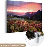 MuchoWow® Glasschilderij 120x80 cm - Schilderij acrylglas - Bloemen - Bergen - Landschap - Nacht - Lucht - Roze - Foto op glas - Schilderijen