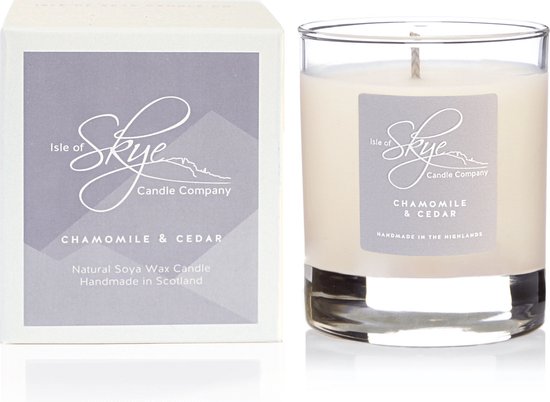 Geurkaars Kamille en Cederhout Small - 30 uur - Sojawas - Isle of Skye Candle