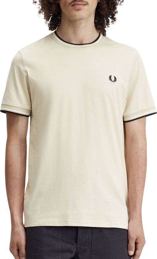 Fred Perry Twin Tipped T-shirt Polo's & T-shirts Heren - Polo shirt - Zand - Maat M