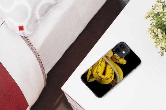 Coque iPhone 12 - Serpent - Branche - Jaune - Coque de téléphone en Siliconen