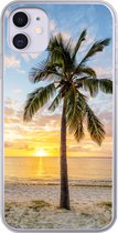 Geschikt voor iPhone 11 hoesje - Strand - Palmboom - Zonsondergang - Siliconen Telefoonhoesje