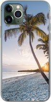 Geschikt voor iPhone 11 Pro hoesje - Strand - Zonsondergang - Palmboom - Siliconen Telefoonhoesje