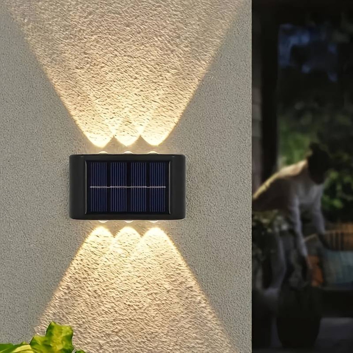Waterdichte Wandlampen op Zonne-energie - Set van 2, Buitenverlichting met 6 LED's, Perfecte Decoratie voor Binnenplaats, Straat, Hek, Garage en Tuin