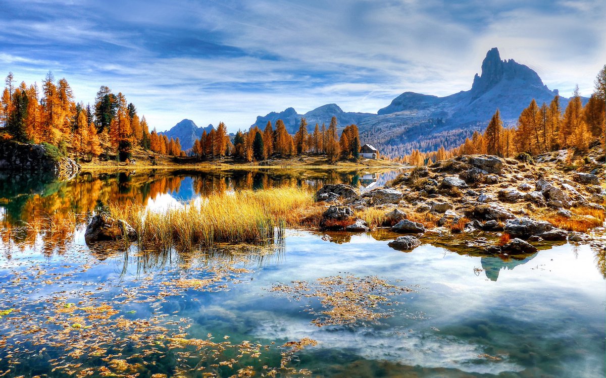 karo-art Schilderij - Herfst Uitzicht, Meer en Bergen, Premium Print, wanddecoratie Multikleur
