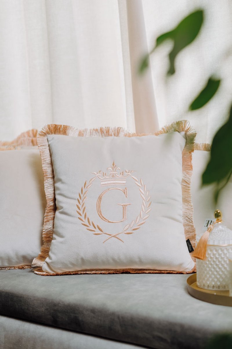 Embroidered pillow / personalised pillow / monogram pillow / decorative cushion 40x 40 beige velvet letter G