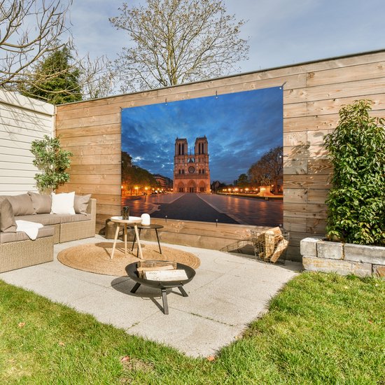 Affiche Notre Dame Stormy Garden 200x100 cm - Toile de jardin / Toile d'extérieur / Peintures d'extérieur (décoration de jardin) XXL / Groot format!