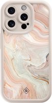 Casimoda® hoesje - Geschikt voor iPhone 15 Pro - Marmer Waves - Effen telefoonhoesje met lensbescherming - TPU - Backcover - Bruin/beige