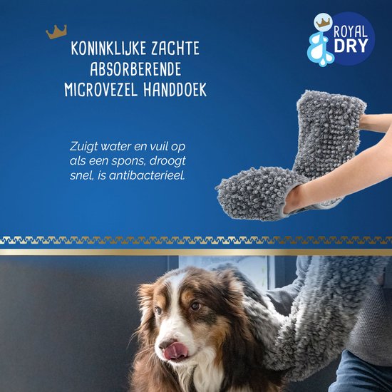 Een grijze, pluizige microvezel handdoek in de vorm van een handschoen, die wordt gebruikt om de poot van een hond af te drogen.