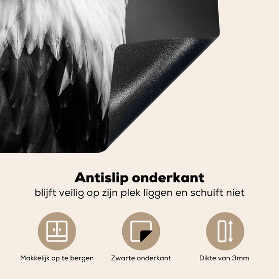 KitchenYeah® Inductie beschermer 81.2x52 cm - Arend - Roofvogel - Zwart - Wit - Dieren - Kookplaataccessoires - Afdekplaat voor kookplaat - Inductiebeschermer - Inductiemat - Inductieplaat mat