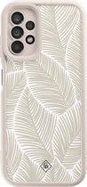 Casimoda® hoesje - Geschikt voor Samsung Galaxy A13 4G - Palmy Leaves Beige - Zwart TPU Backcover - Natuur - Bruin/beige
