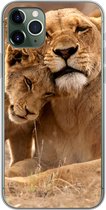 Geschikt voor iPhone 11 Pro Max hoesje - Leeuw - Wilde dieren - Welp - Siliconen Telefoonhoesje