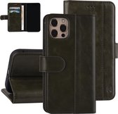 UNIQ Accessory iPhone 12 - 12 Pro Book Case hoesje - Donker Groen - PU leather