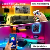 LED Strip Smart - Holix Ledy - Smart Slimme WiFi LED Strip - 5 Meter - RGB Kleurverandering - Afstandsbediening - Dimbaar - Waterdicht IP65 - Zelfklevend
