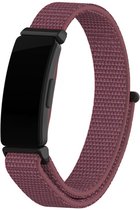 Nylon Smartwatch bandje - Geschikt voor Fitbit Inspire nylon bandje - roodbruin - Strap-it Horlogeband / Polsband / Armband