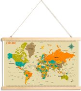 JUNIQE - Posterhanger Nieuwe wereld kleurrijke kaart -20x30 /Groen &