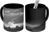 Magische Mok - Foto op Warmte Mok - Melkweg boven Mesa - zwart wit - 350 ML