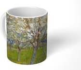 Mok - Koffiemok - De roze boomgaard - Vincent van Gogh - Mokken - 350 ML - Beker - Koffiemokken - Theemok