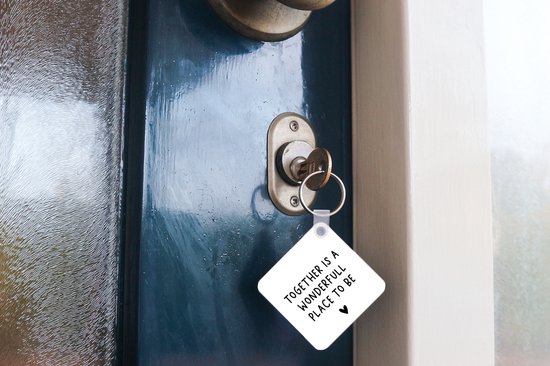 Porte-clés - Citation anglaise Together is a wonderful place to be with a heart - Plastique