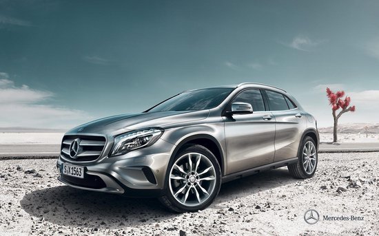 Hoe Ruitenwissers Vooraan Vervangen Bij Een MERCEDES-BENZ GLA  X156 Vervangingshandleiding 33852