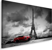 Schilderij - Oldtimer voor de Eiffeltoren in Parijs, zwart-wit/rood, 4 maten, premium print