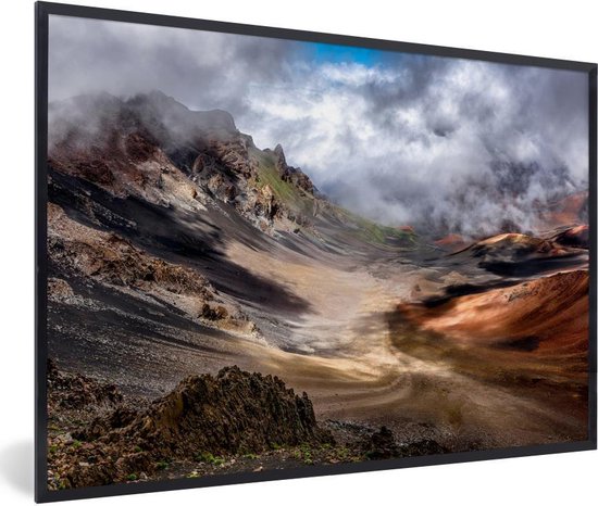 Affiche avec cadre Paysage de montagne avec fumée à Hawaï - 90x60 cm