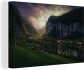 Canvas Schilderij Lauterbrunnen in Zwitserland - 60x40 cm - Wanddecoratie