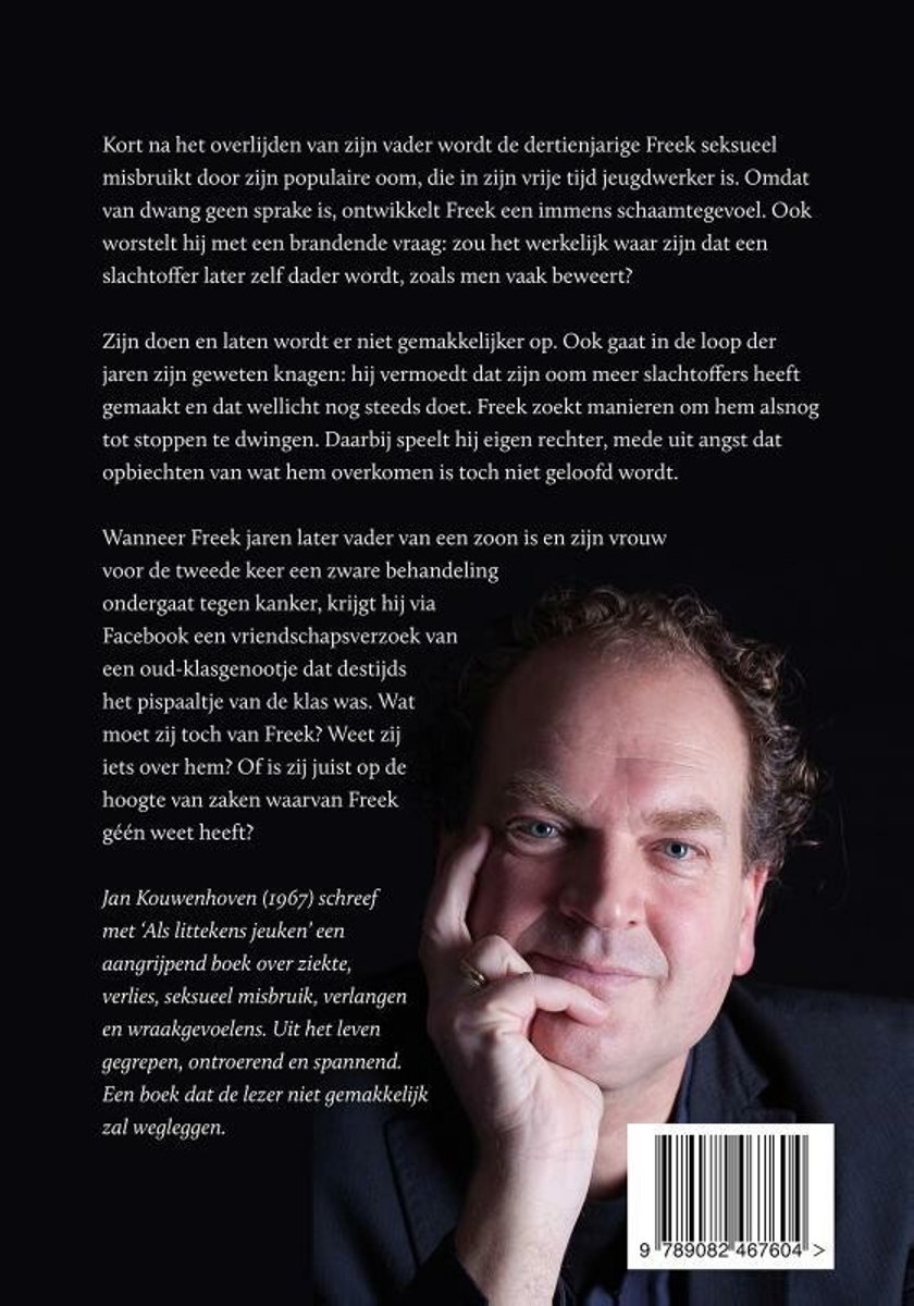 Een close-up portret van een blanke man van middelbare leeftijd met kort, grijsbruin haar en een glimlach. Hij kijkt naar de zijkant.