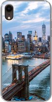 Geschikt voor iPhone XR hoesje - New York - Skyline - Brug - Siliconen Telefoonhoesje
