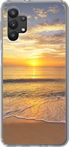 Geschikt voor Samsung Galaxy A32 5G hoesje - Strand - Zonsondergang - Zee - Siliconen Telefoonhoesje