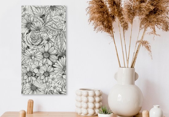 Tableau sur toile Une illustration en noir et blanc d'un dessin floral - 20x40 cm - Décoration murale