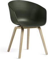 About a Chair AAC 22 - groen - lak op waterbasis