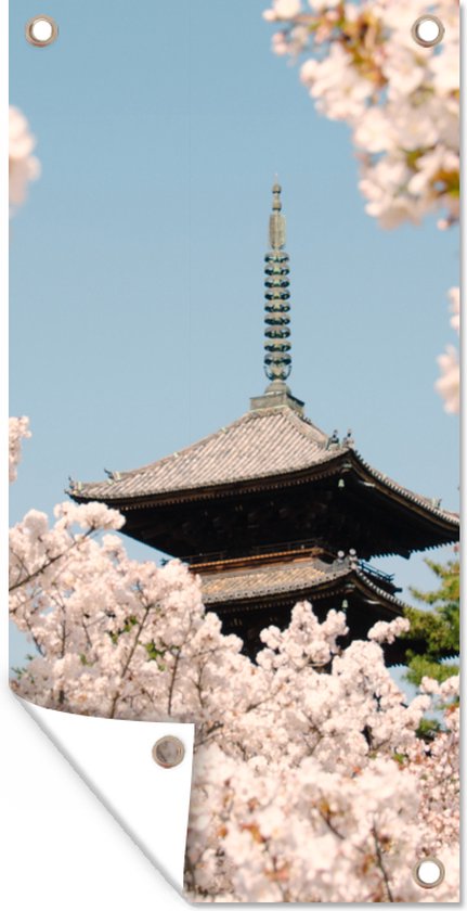 Tuinposter bloemen - Sakura - Pagode - Bloesem - Japan - Lente - Tuindecoratie - Tuinschilderij voor buiten - Tuindoek - Schuttingdoek - Schutting decoratie - 30x60 cm - Tuinposters buiten