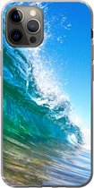 Geschikt voor iPhone 12 Pro hoesje - Een close-up van een golf die breekt voor de kust van Hawaii - Siliconen Telefoonhoesje