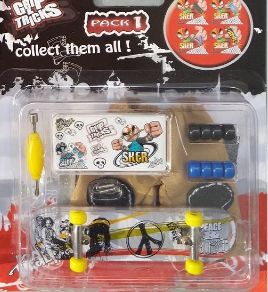 Grip and Tricks finger skateboard peace and skate