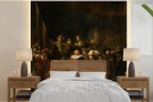 Behang - Fotobehang De Nachtwacht - Schilderij van Rembrandt van Rijn - Breedte 220 cm x hoogte 220 cm