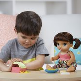 Baby Alive C09641010 tol