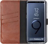 Selencia Hoesje Geschikt voor Samsung Galaxy S9 Hoesje Met Pasjeshouder - Selencia Echt Lederen Bookcase - Lichtbruin