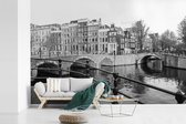 Papier peint - Papier peint photo Maisons du canal et ponts à Amsterdam - noir et blanc - Largeur 360 cm x hauteur 240 cm