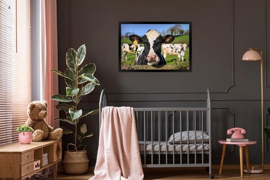 Affiche avec cadre Vache - Clôture - Herbe - Animaux - 90x60 cm