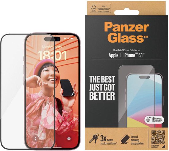 PanzerGlass - Screenprotector geschikt voor Apple iPhone 15 Glazen | PanzerGlass Ultra-Wide Fit Screenprotector - Case Friendly - Zwart