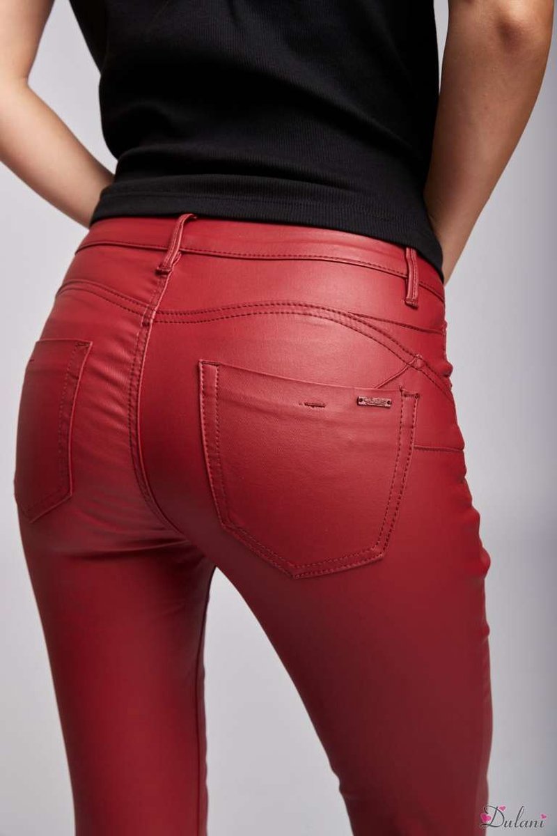Broek Toxik3 lederlook met normale taille push-up slim fit rood