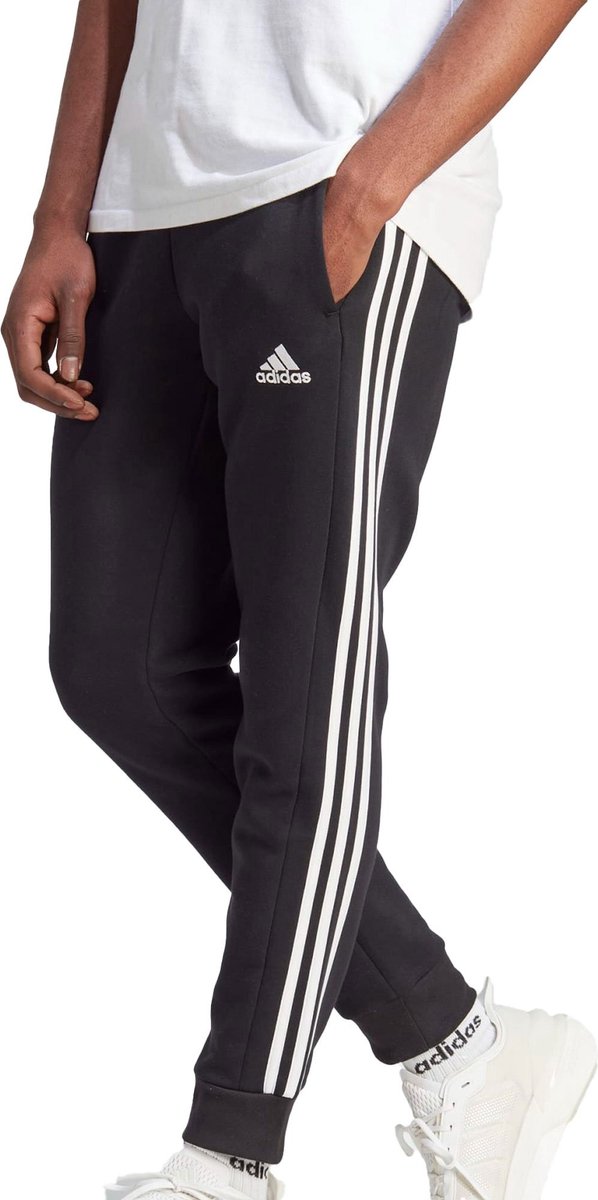 adidas Sportswear Essentials Fleece 3-Stripes Tapered Cuff Broek Heren Zwart