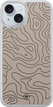 Casimoda® hoesje - Geschikt voor iPhone 15 - Abstract Lines - 2-in-1 case - Schokbestendig - Geometrisch patroon - Verhoogde randen - Bruin/beige, Transparant