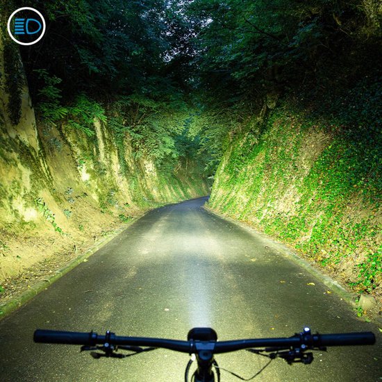Supernova M99 Mini Pro-45 zwart - Fietslamp met 1300 Lumen — afbeelding 3