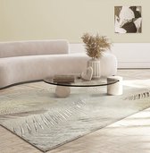 the carpet Vloerkleed Mila modern tapijt woonkamer, elegant glanzend laagpolig woonkamer tapijt in crème met goud zilver veren patroon, tapijt 80 x 150 cm