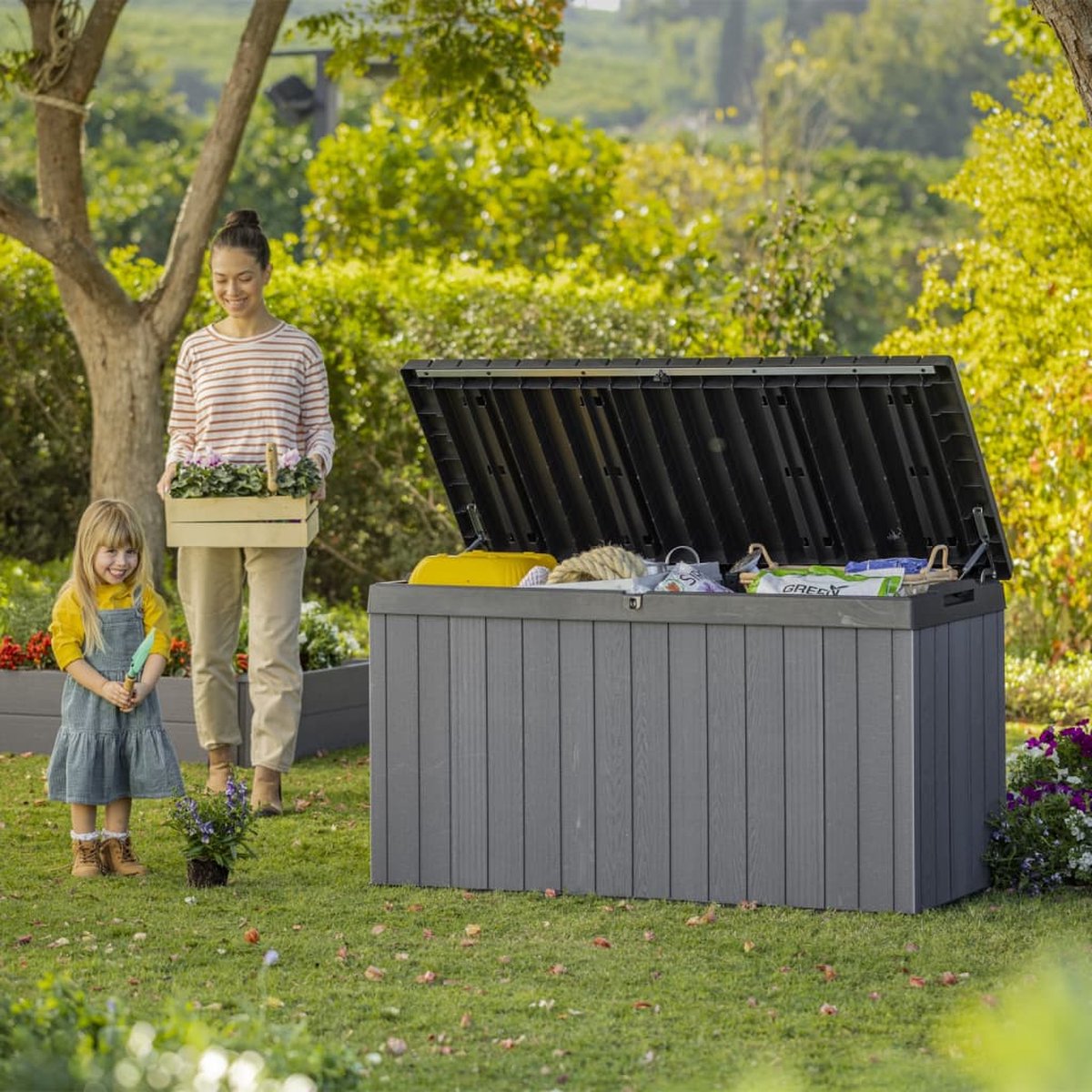 Keter Darwin Opbergbox - 570L - 142,5x65,5x78,2cm - Grijs